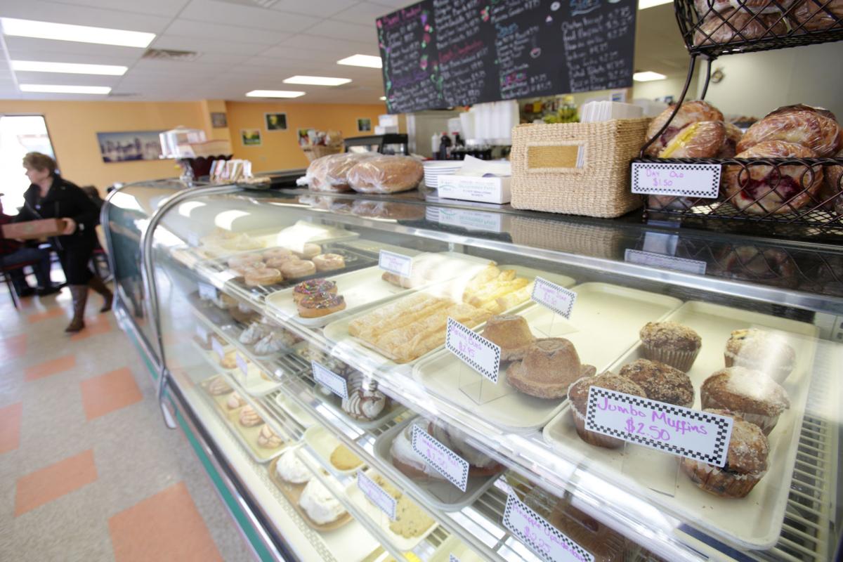 Monona Bakery cases