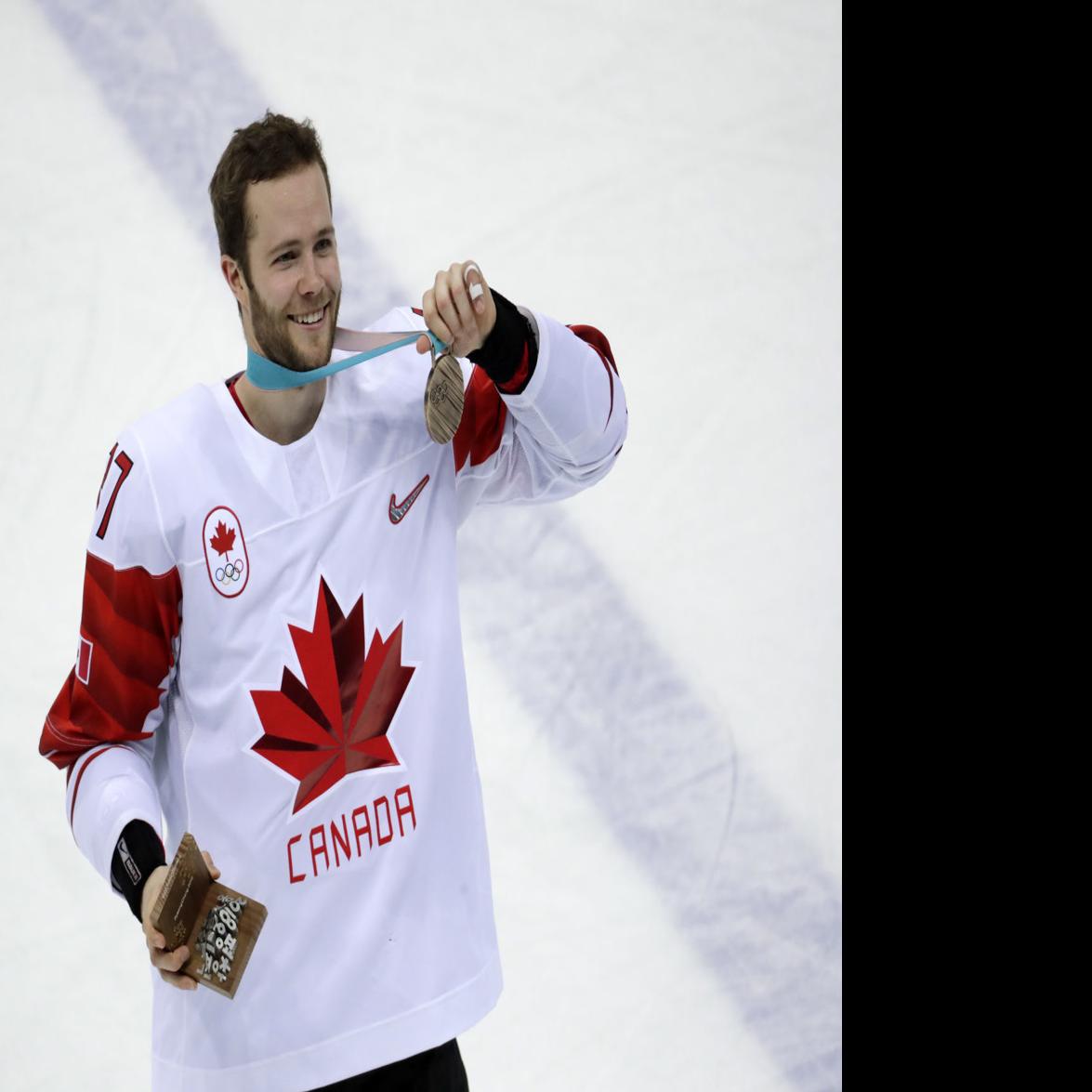 Olympic Hockey Bronze With Canada For Former Wisconsin Badgers Cody Goloubef Rene Bourque Olympics Madison Com