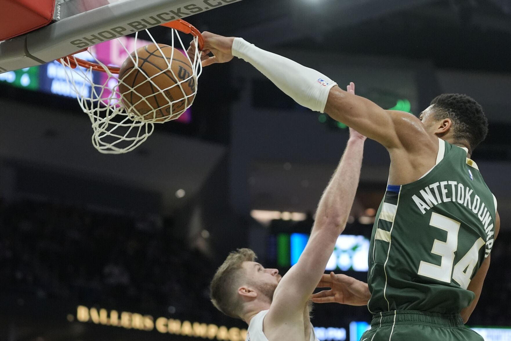 Giannis Antetokounmpo Has Triple-double As Bucks Beat Cavs