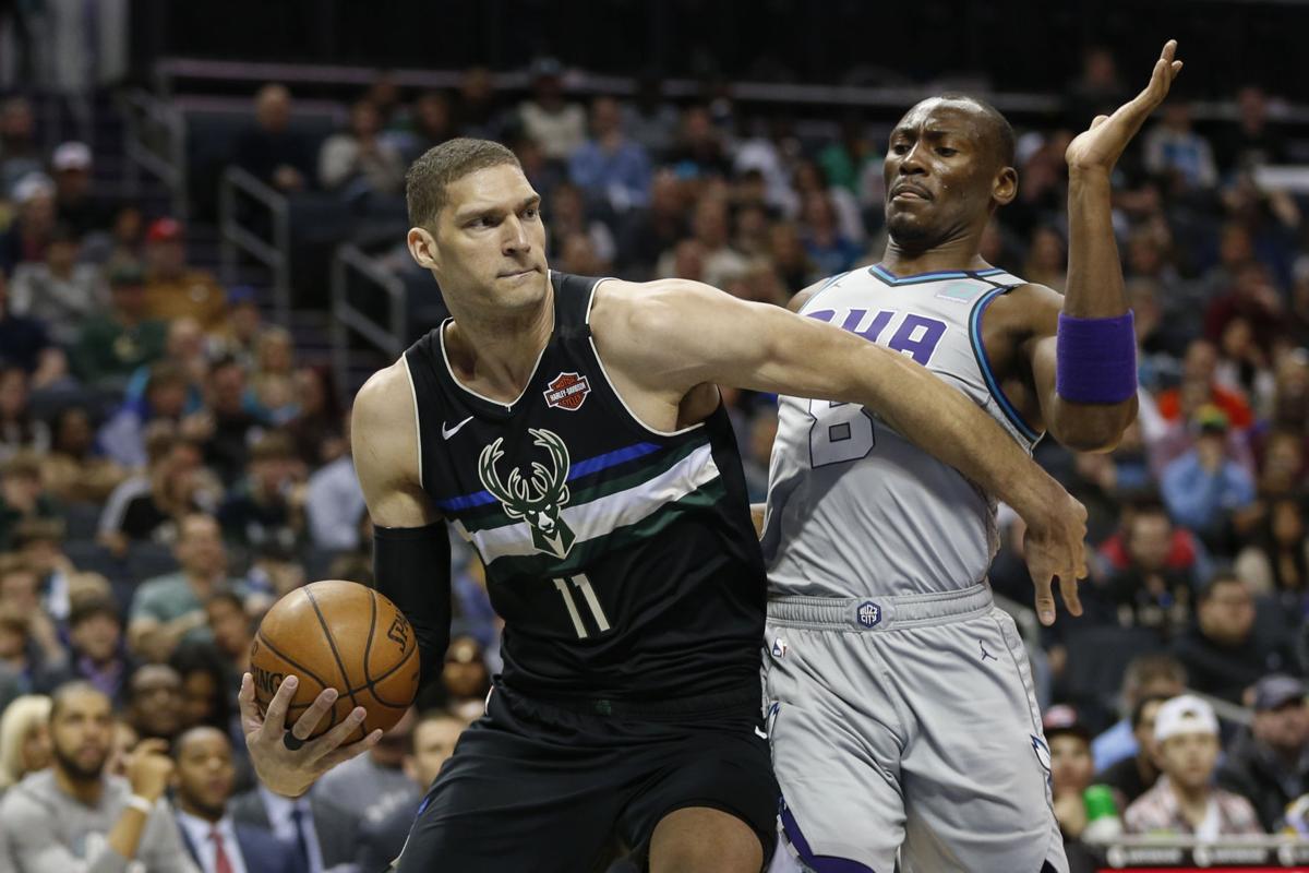 Brook Lopez photo