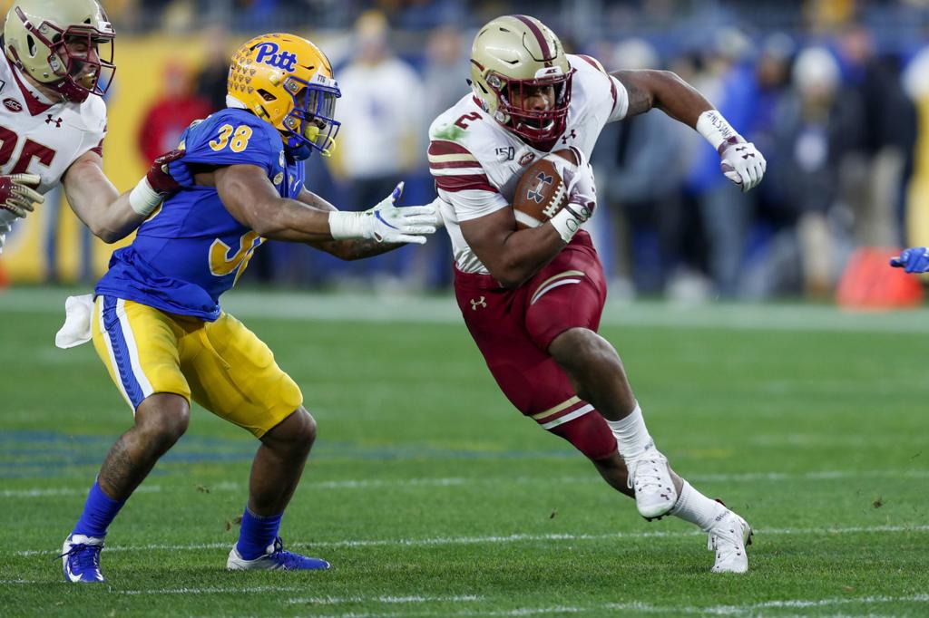 In Aj Dillon Packers Get A Complement To And Potential