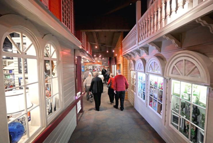 50 years at the Fireside Smalltown dinner theater with bigtime