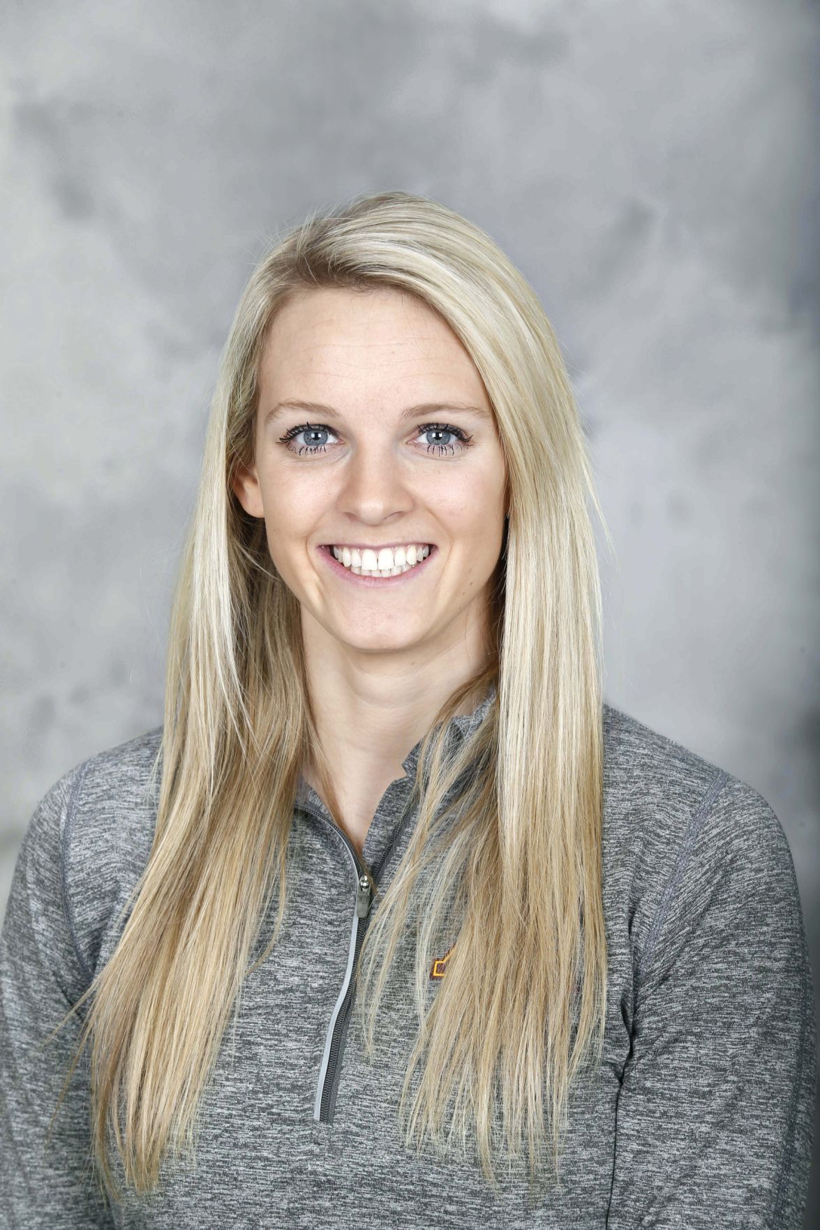 Amanda Kessel - Female American Hockey Player, sister of NHL player Phil Ke...