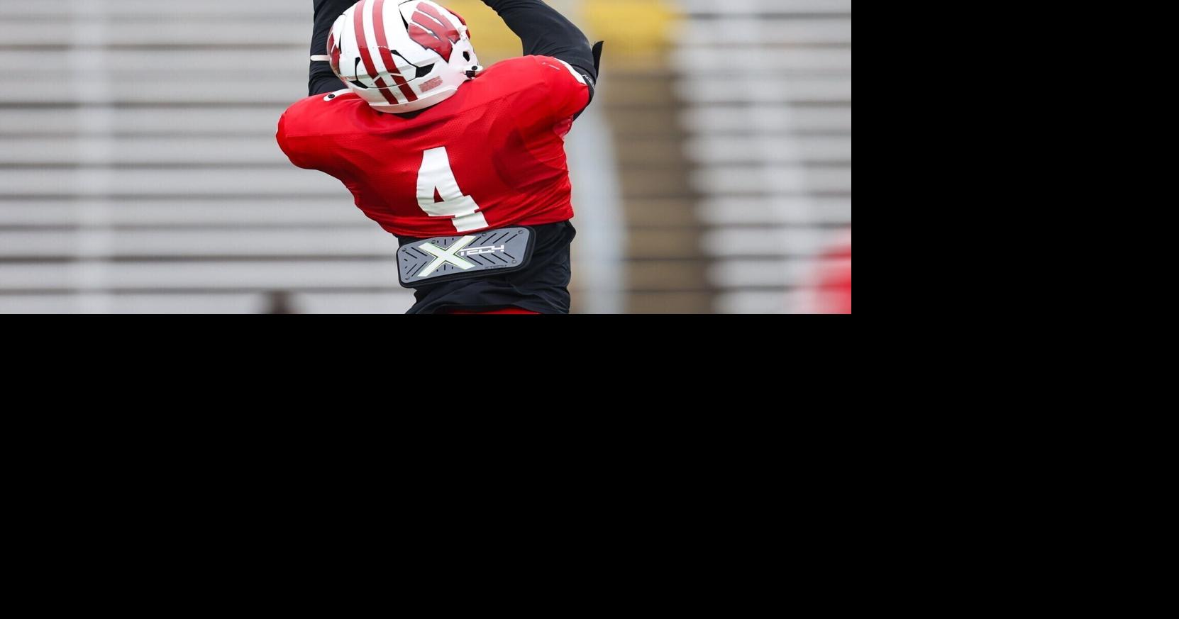 WISCONSIN FOOTBALL 4 observations from Wisconsin football's 13th training camp practice