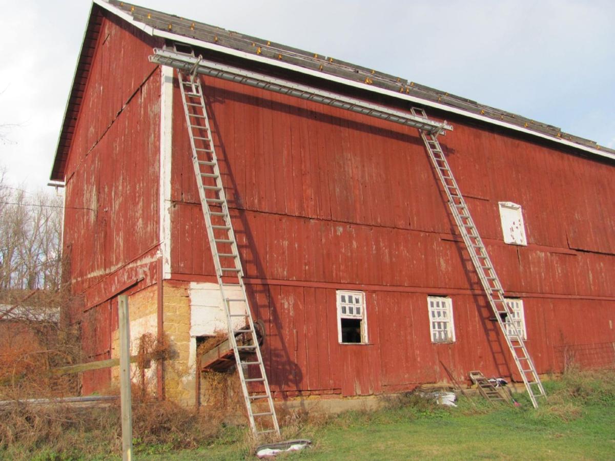 Sos Roofing Firm Better At Taking Old Man S Money Than Doing Work Promised Local News Madison Com