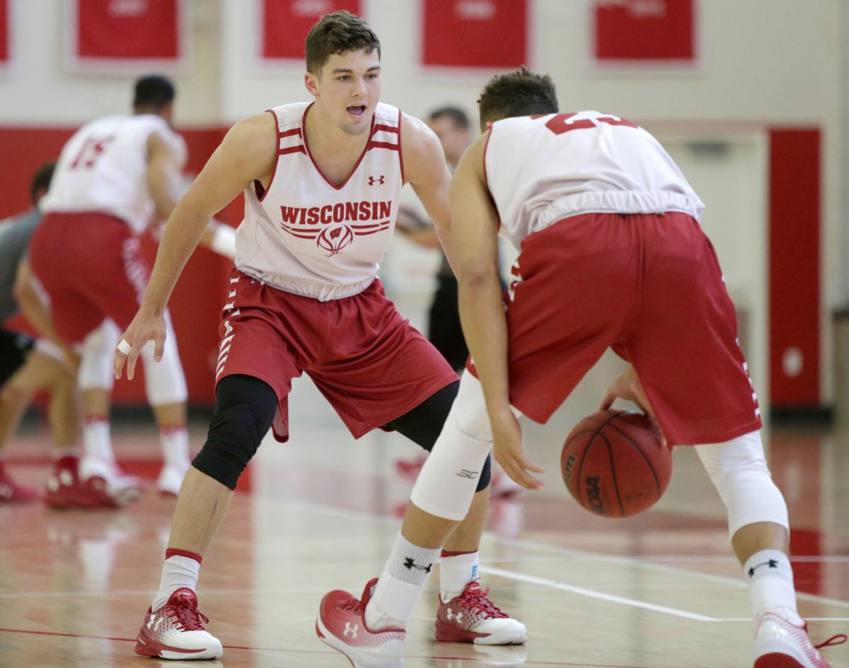 Badgers Men S Basketball Kobe King Scores 18 As Wisconsin Stays
