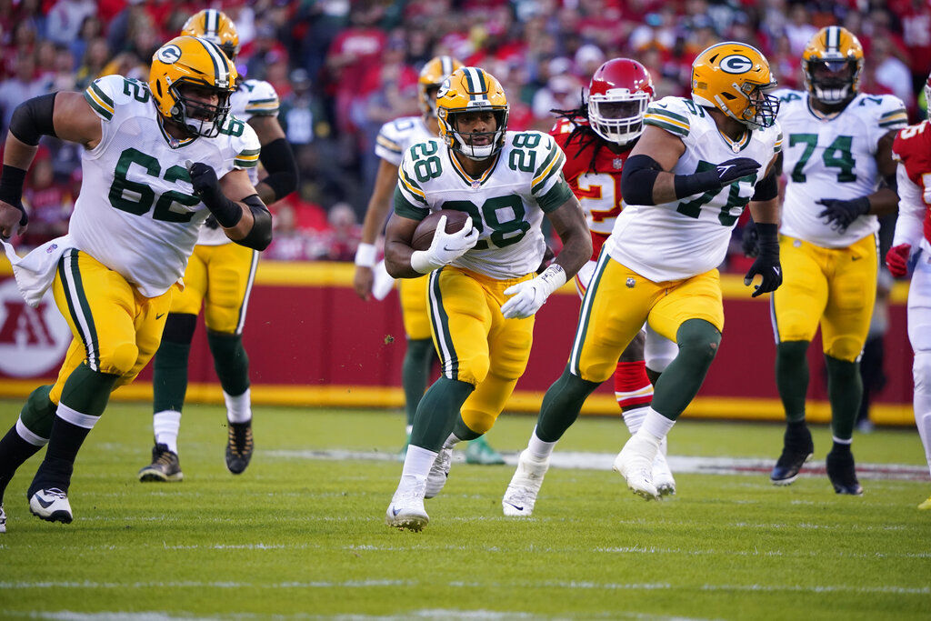 NFL Fines Aaron Rogers, Green Bay Packers for Covid Protocol Violations:  ESPN - Bloomberg