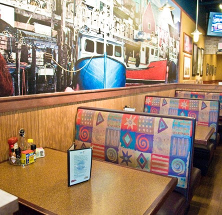 Take a Seat at Joey's Seafood & Grill