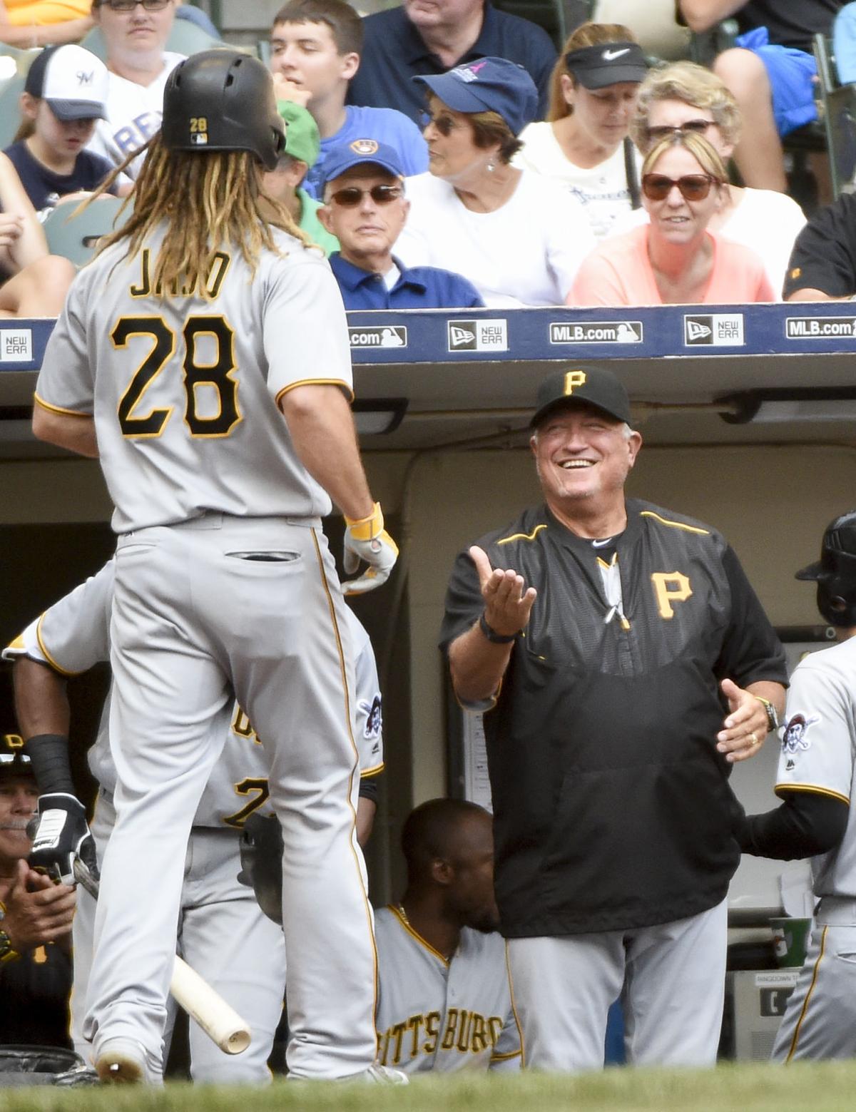 Brewers Pirates complete 4game sweep with 31 win Major League