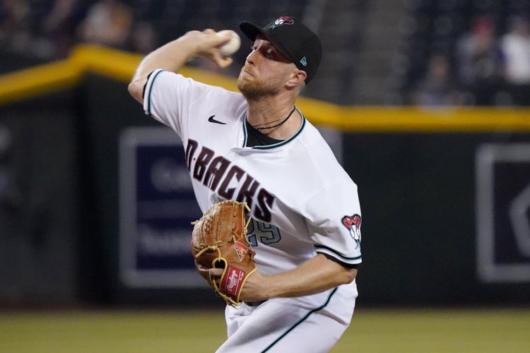 D-Backs beat Brewers 5-1