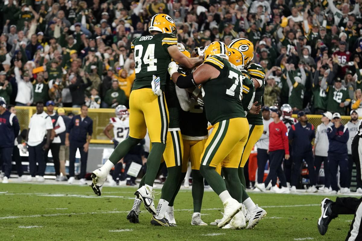 Crosby's FG in OT helps Packers edge Patriots, Zappe 27-24