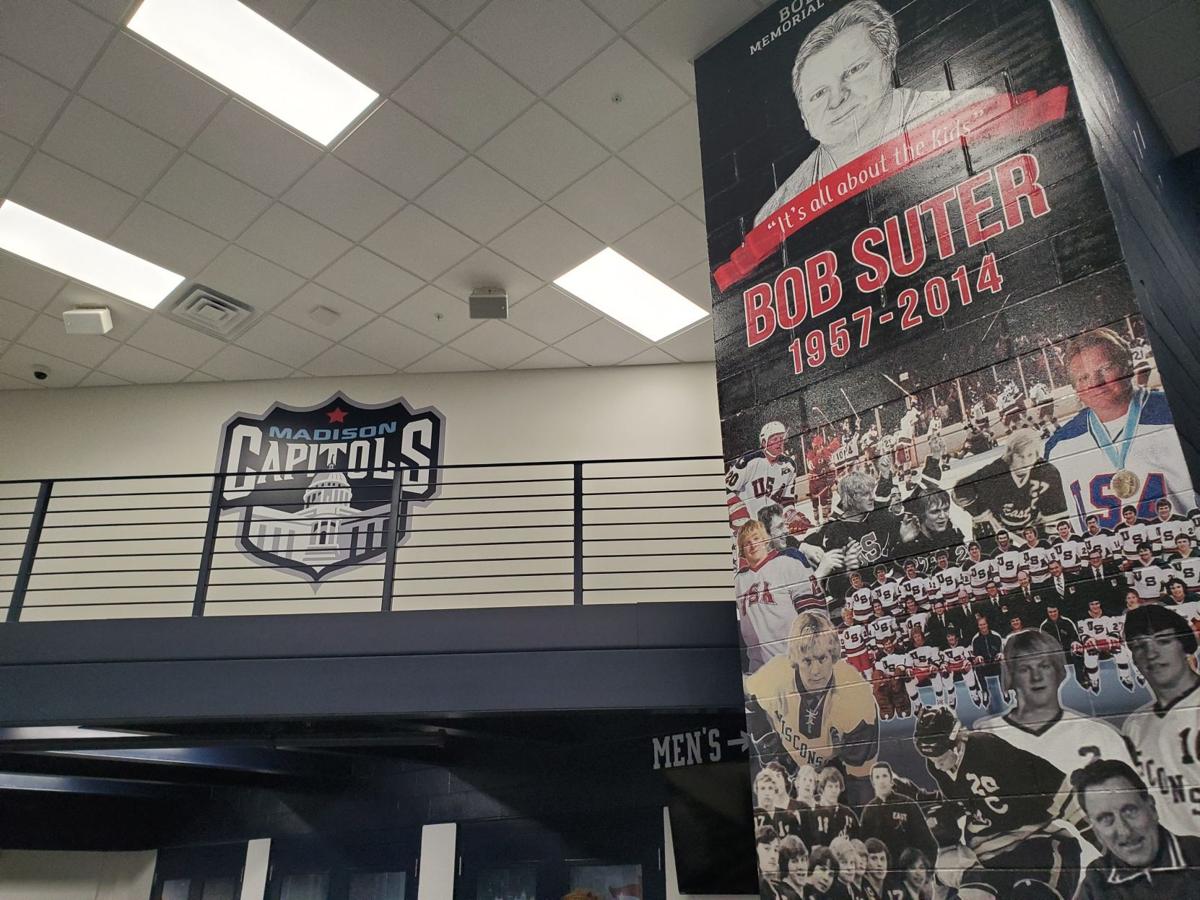 Capitols Bob Suter mural
