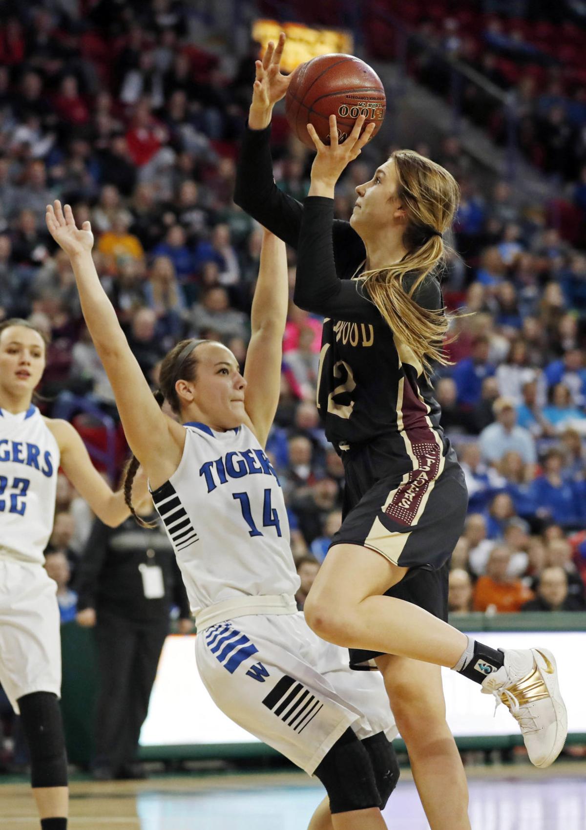 Prep Girls Basketball Madison Edgewood S Estella Moschkau