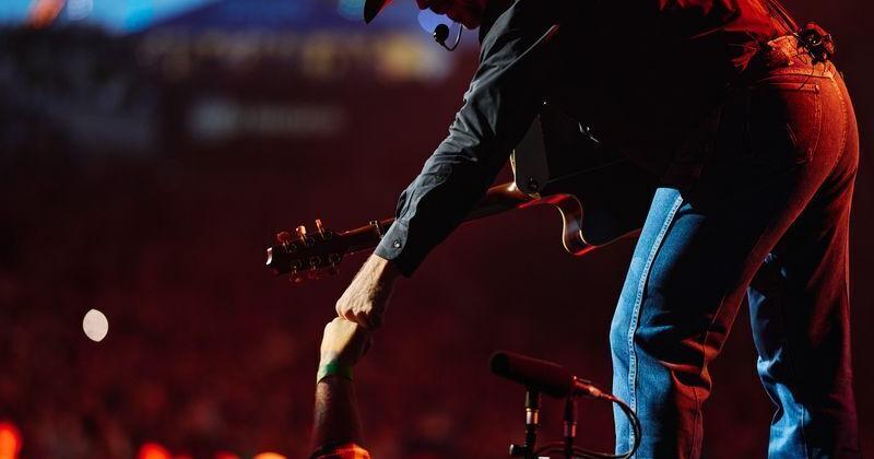 Garth Brooks gives Summerfest 2026 in Milwaukee a thrilling kickoff Piet Levy Milwaukee Journal Sentinel Jun 18, 2026 12 mins ago