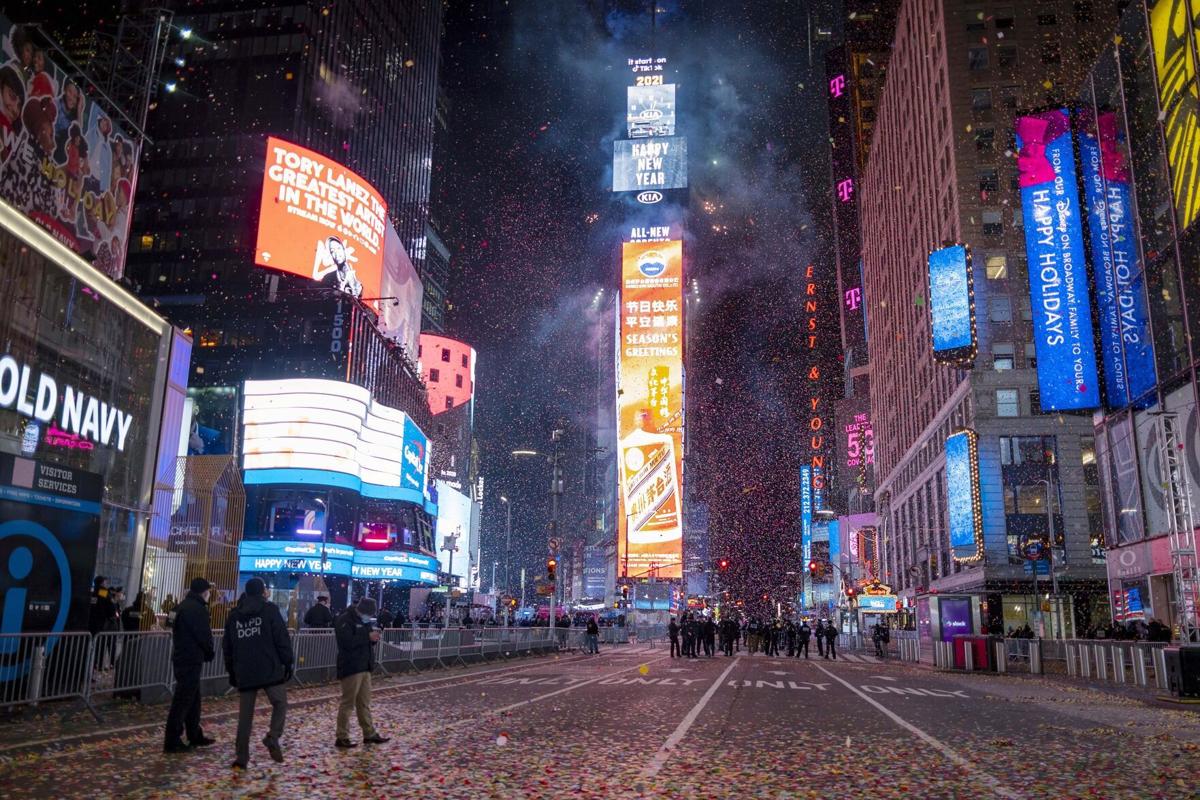Times Square reopens on New Years Eve - with drug protection New Years Eve in Times Square