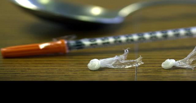 3 children found in vehicle with 2 unconscious adults, Janesville police suspect overdoses