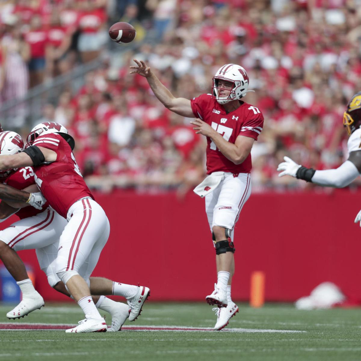 Wisconsin Badgers Football Season Ticket Sales Drop For 2019