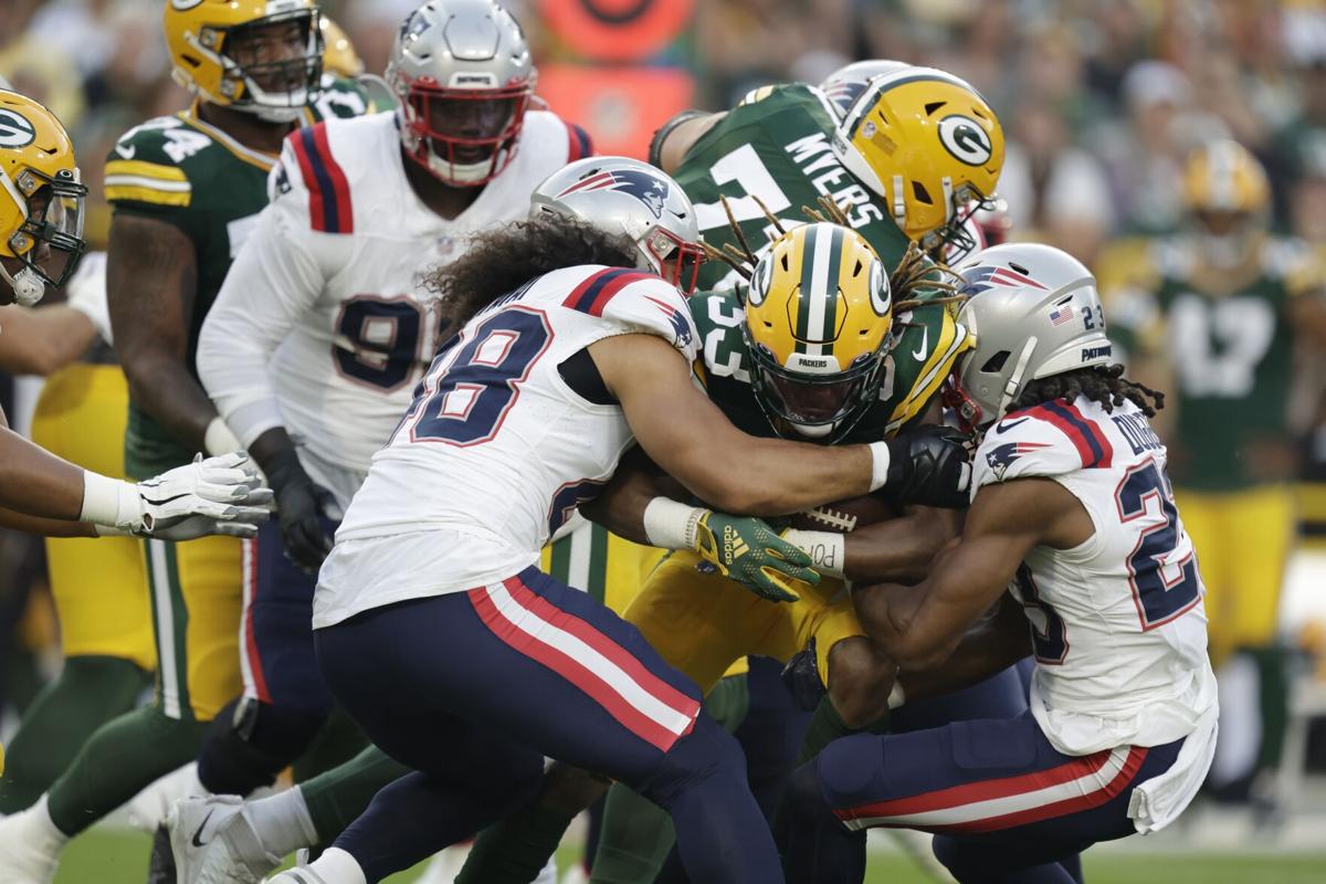 Patriots-Packers preseason game ended early after New England DB Isaiah  Bolden carted off