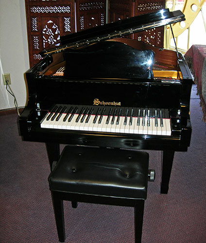 Schoenhut Piano