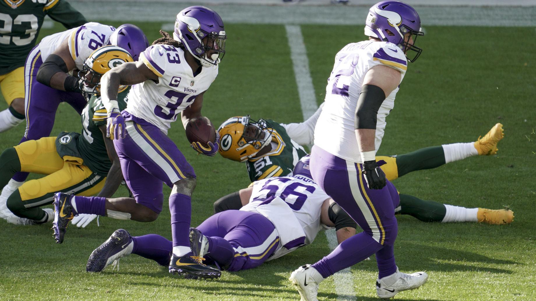 Tom Oates Vikings Exploit Packers Defensive Flaws Proving It S Time For Some Changes Pro Football Madison Com