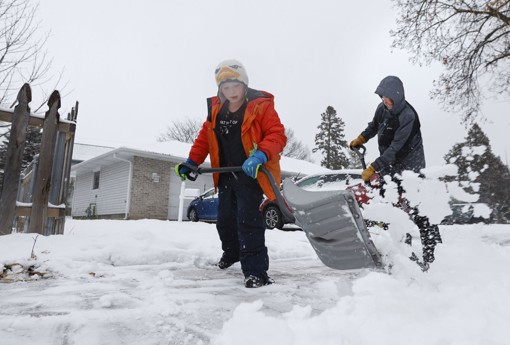 Impacts of Wisconsin's first major snowstorm of the season