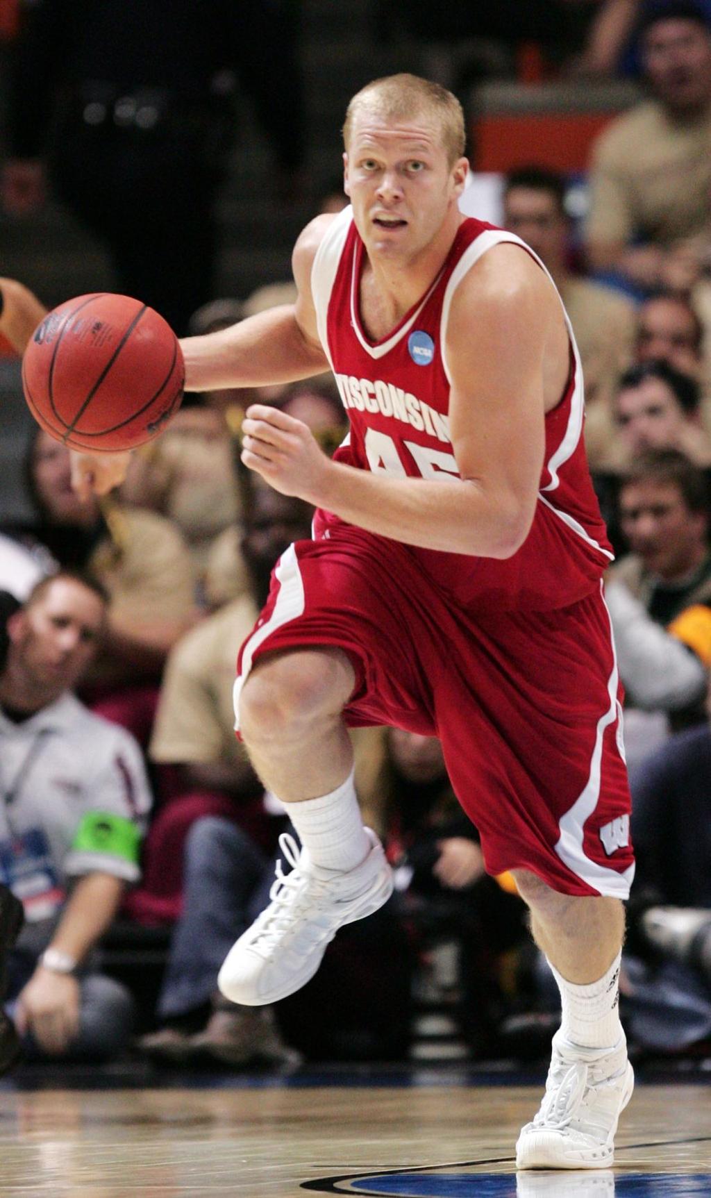 badgers-men-s-basketball-former-uw-player-joe-krabbenhoft-hired-as-assistant-coach