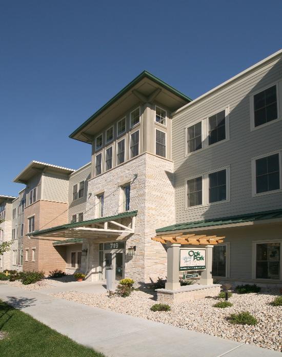 AL II Building