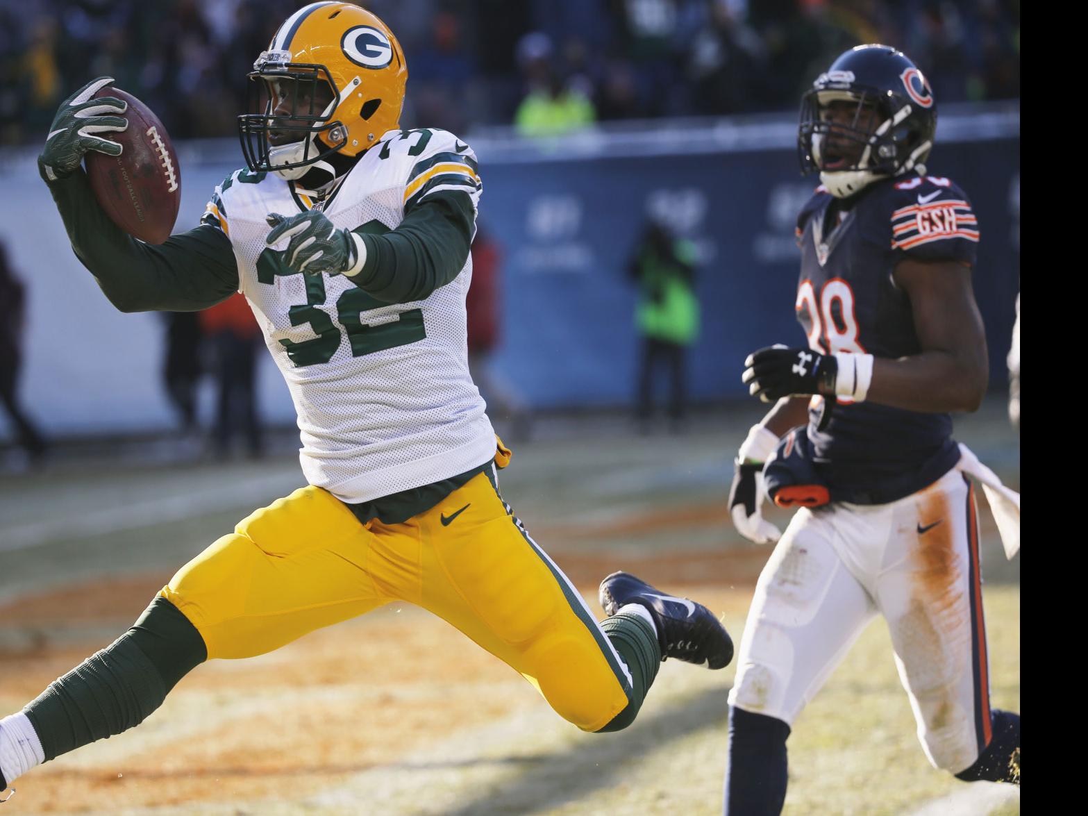 Packers Running Back Christine Michael Re Signed 2 Other Players