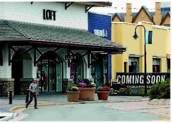 Shopping center adds stores