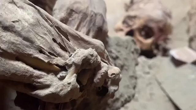 Archaeologists in Peru find 1,000-year-old adolescent mummy wrapped in a  bundle