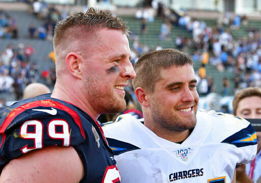 JJ Watt stars in final NFL game; brothers Derek, TJ wear his jersey