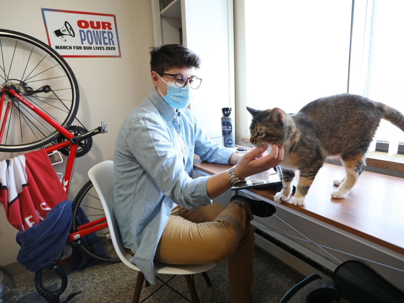 Pandemic Lack Of Spring Break Strains Uw Madison Students Mental Health Higher Education Madison Com