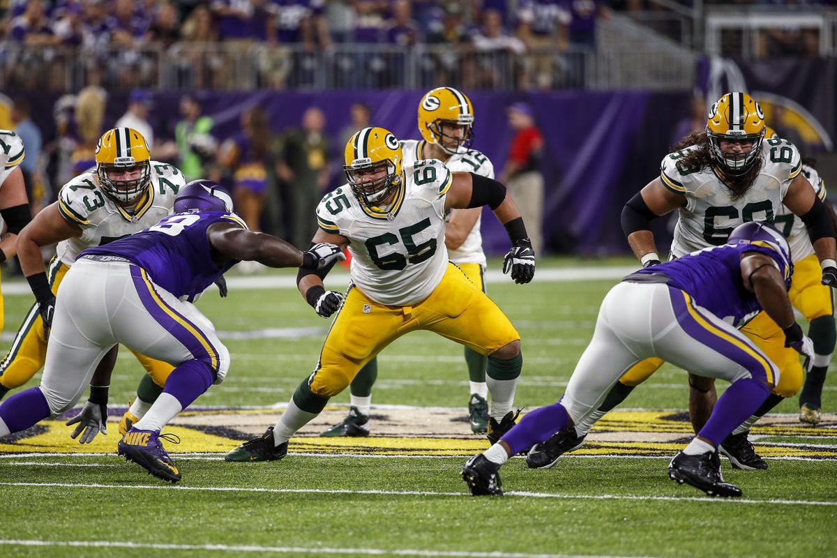 Packers Offensive Line Leads The Way In Season Of Injuries Adversity Pro Football Madison Com