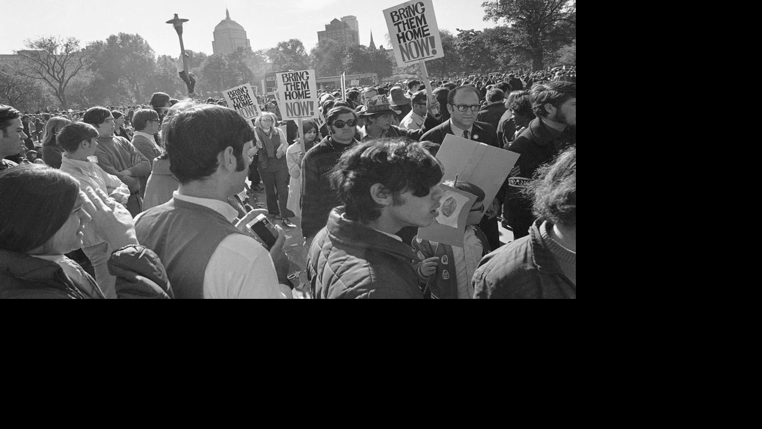 Photos: 1969 'National Moratorium' anti-Vietnam War ...