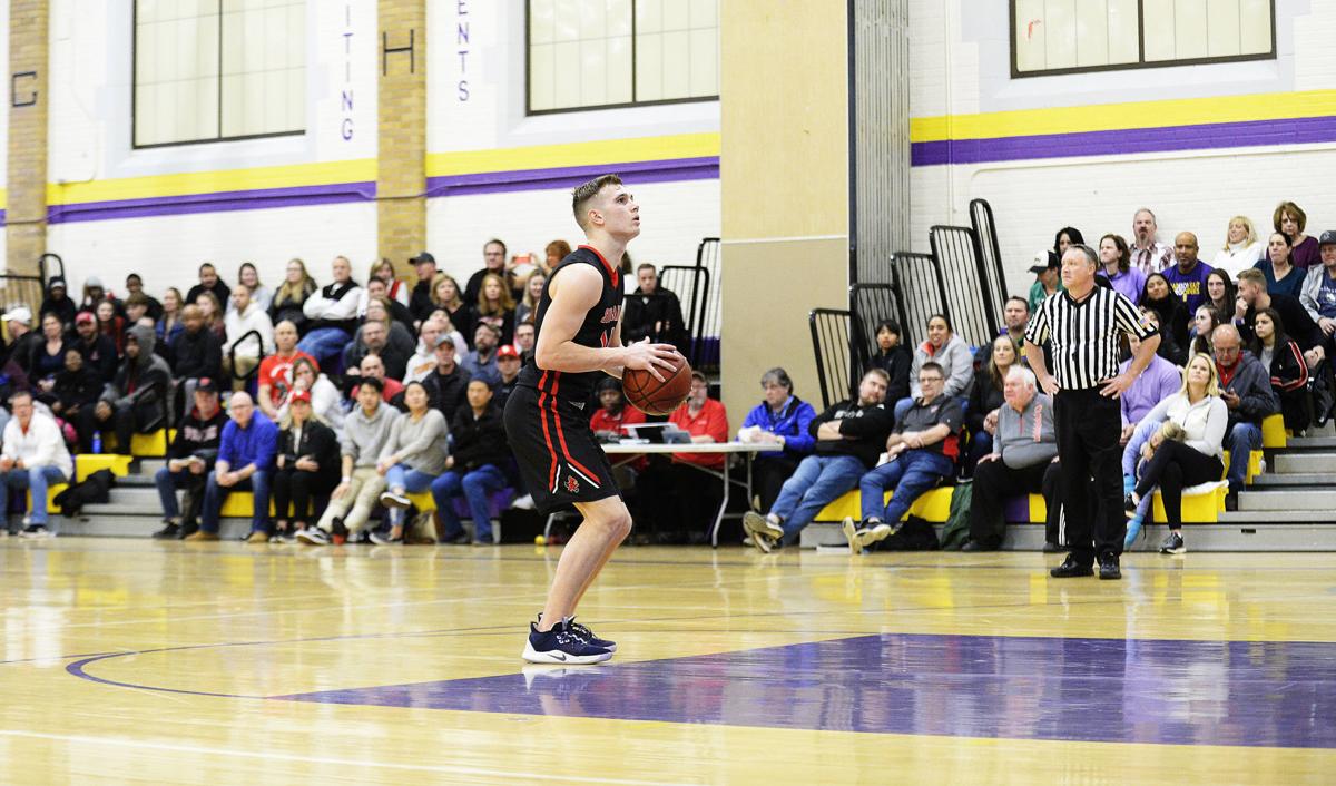 Sun Prairie S Colin Schaefer Commits To Uw Green Bay For Men S