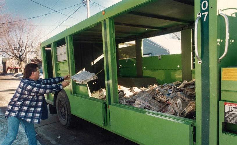 Madison recycling truck, 1991