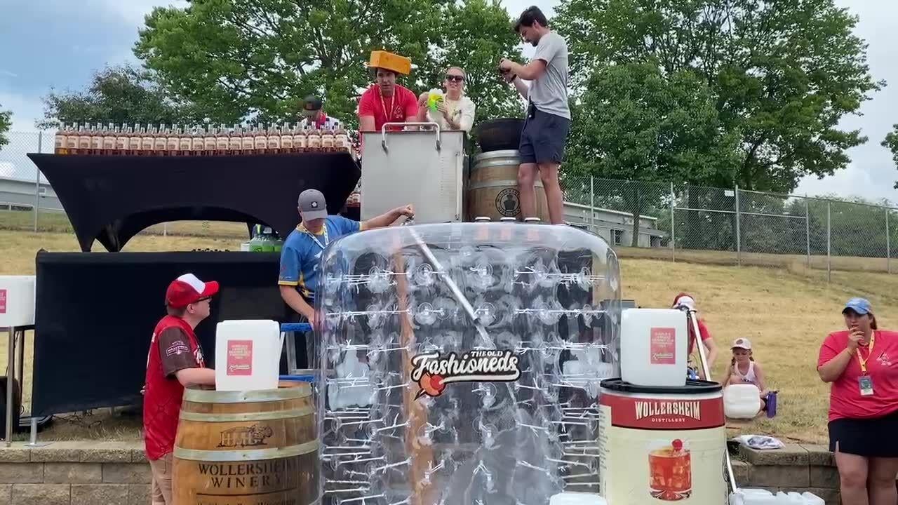 Vendor catches foul ball in beer bucket 