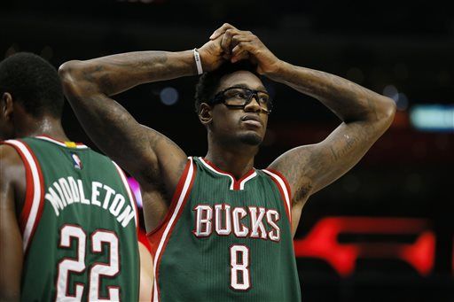 January 2, 2015: Milwaukee Bucks guard O.J. Mayo (00) goes in for