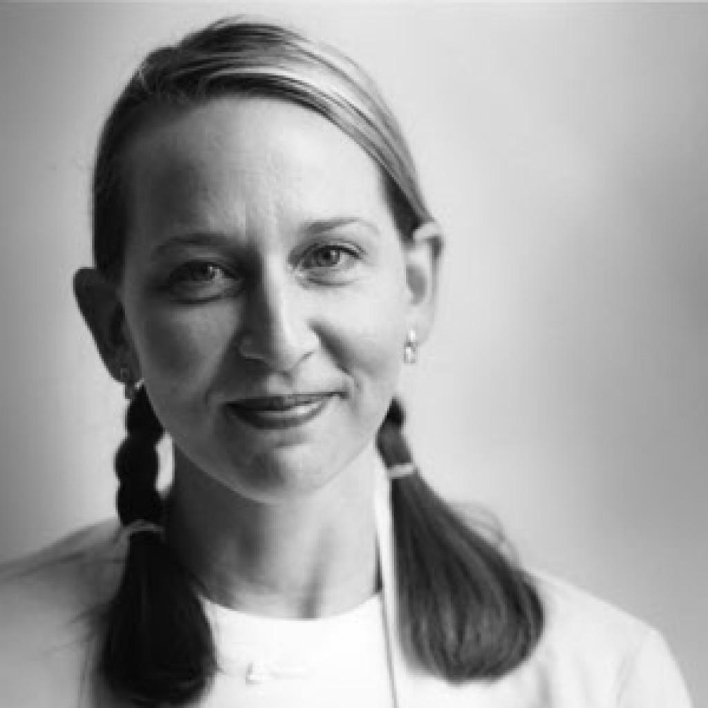 Chef Gabrielle Hamilton S Memoir Is A Zesty Mix Of Lyricism And Bravado Entertainment Madison Com