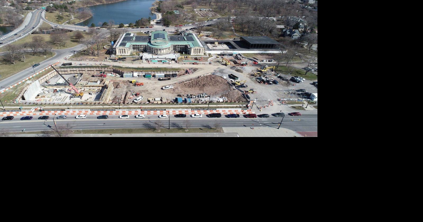 Construction consumes Albright-Knox site