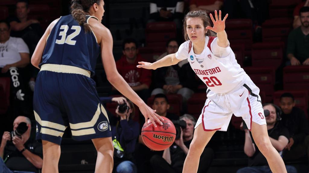 Women S College Basketball Former Madison Edgewood Star Estella
