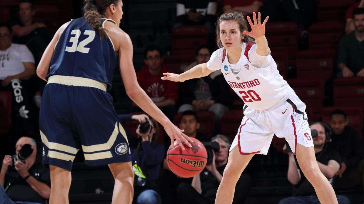 Women's college basketball photo: Stanford's Estella Moschkau