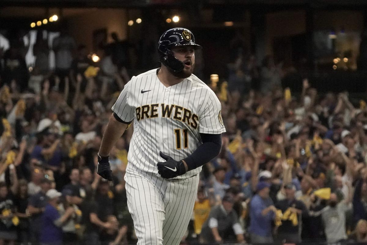 NLDS: Rowdy Tellez leads Brewers to Game 1 win over Braves - Los