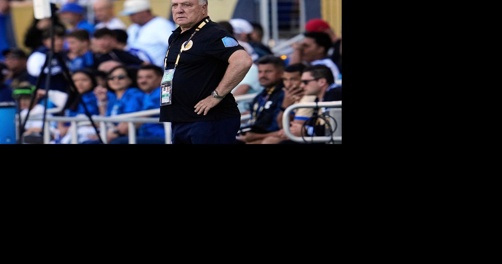 Curaçao rehires Dick Advocaat as coach for the World Cup three months after he resigned