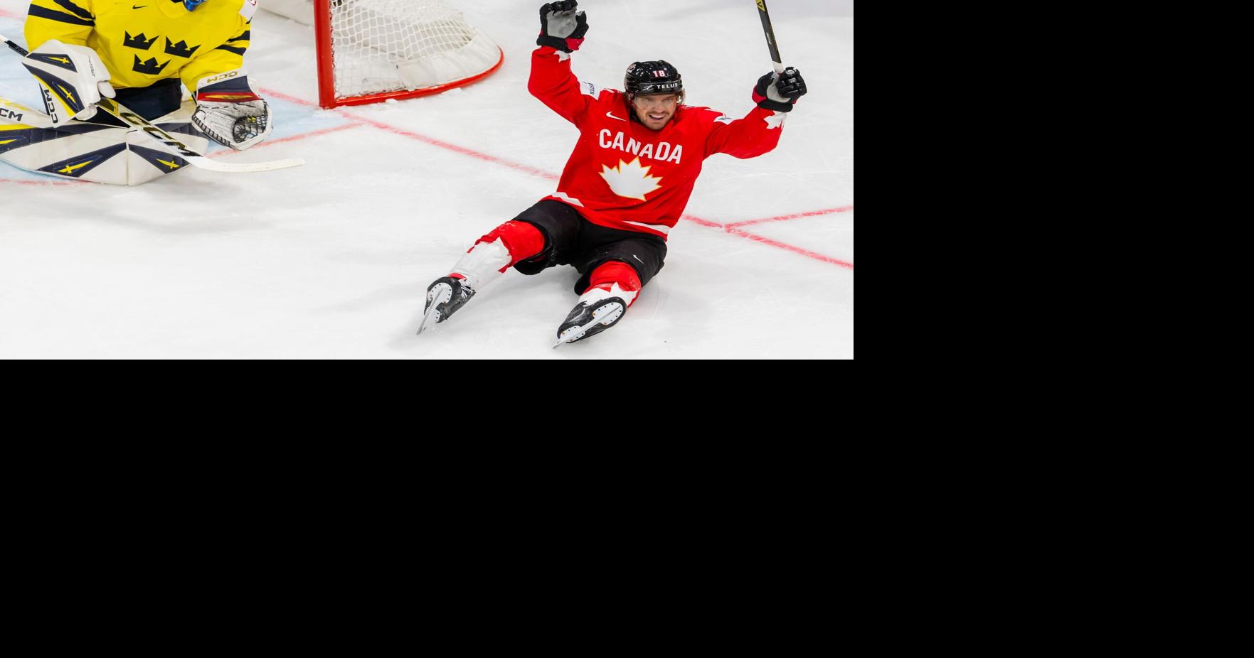 Canada holds off Sweden to open ice hockey worlds