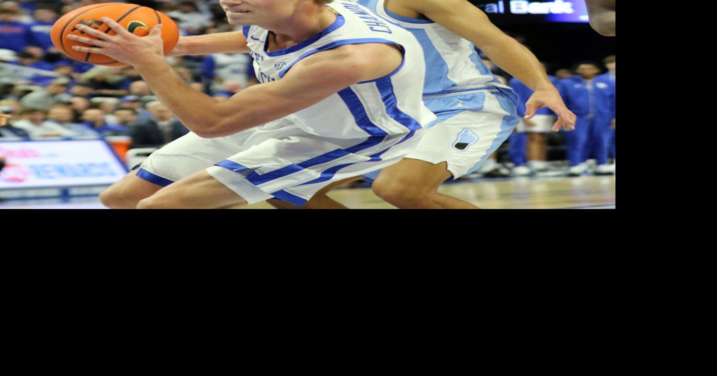 No. 18 Kentucky stunned late by No. 16 North Carolina