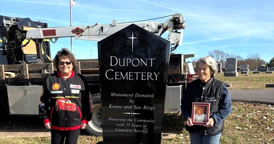 Birges donate monuments to Dupont Cemetery