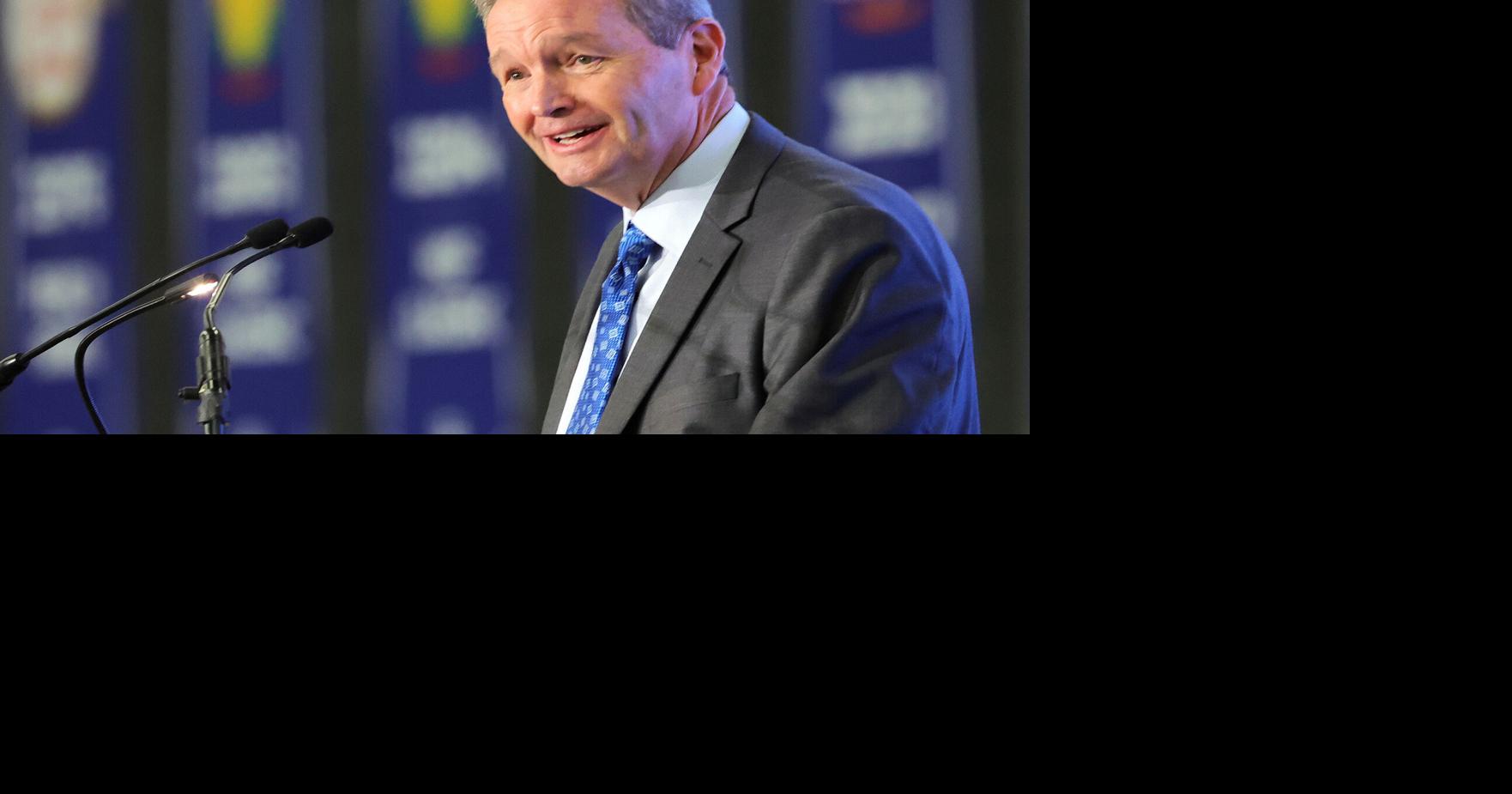 Kentucky's Barnhart retiring as AD