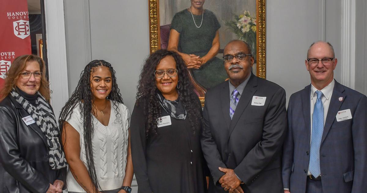 Portrait honors Saunders as Hanover College's first Black graduate ...