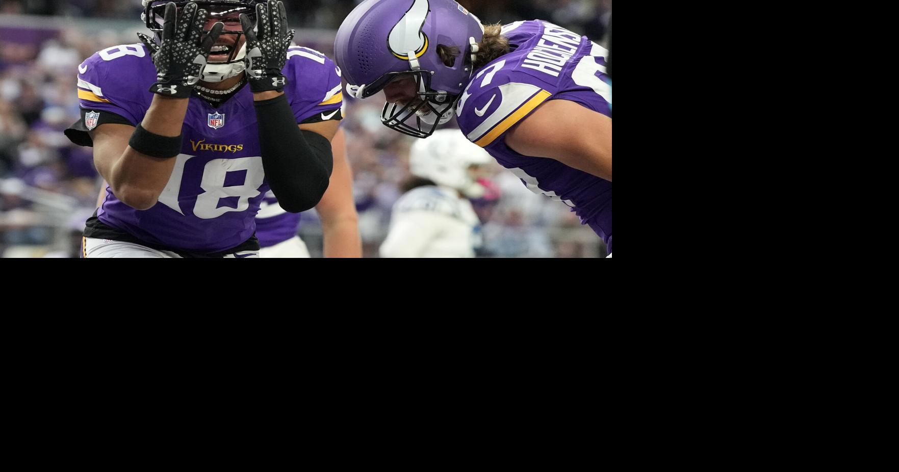 Turnaround by the Vikings and collapse by the Chargers make for a first in the NFL The Minnesota Vikings and Los Angeles Chargers are the surprising last teams standing with a zero in either the win or loss column